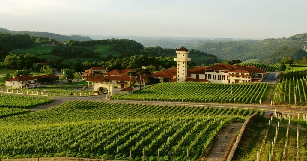 Vale dos Vinhedos - Viagens Baratas pelo Brasil