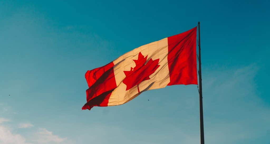 Bandeira do Canadá - Como estudar no Canadá